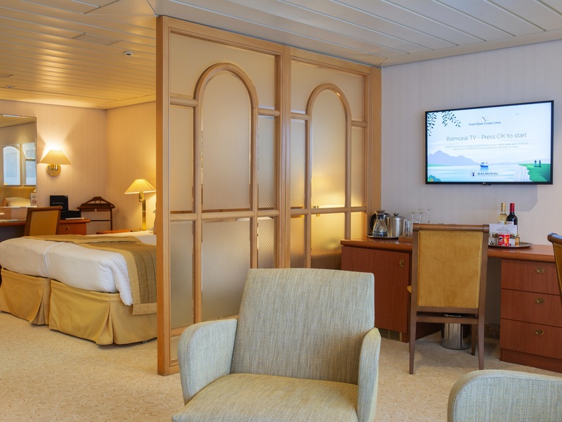 Premier Suite (PS)
